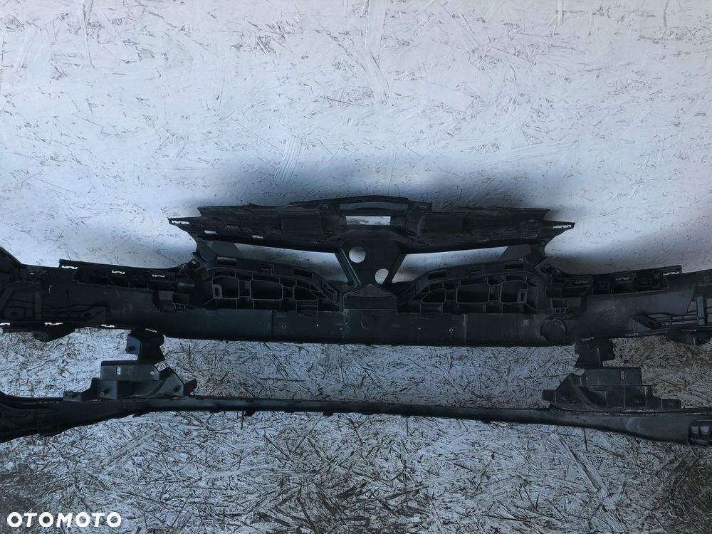 ZDERZAK PRZÓD PRZEDNI RENAULT MEGANE 3 III LIFT 12- - 10