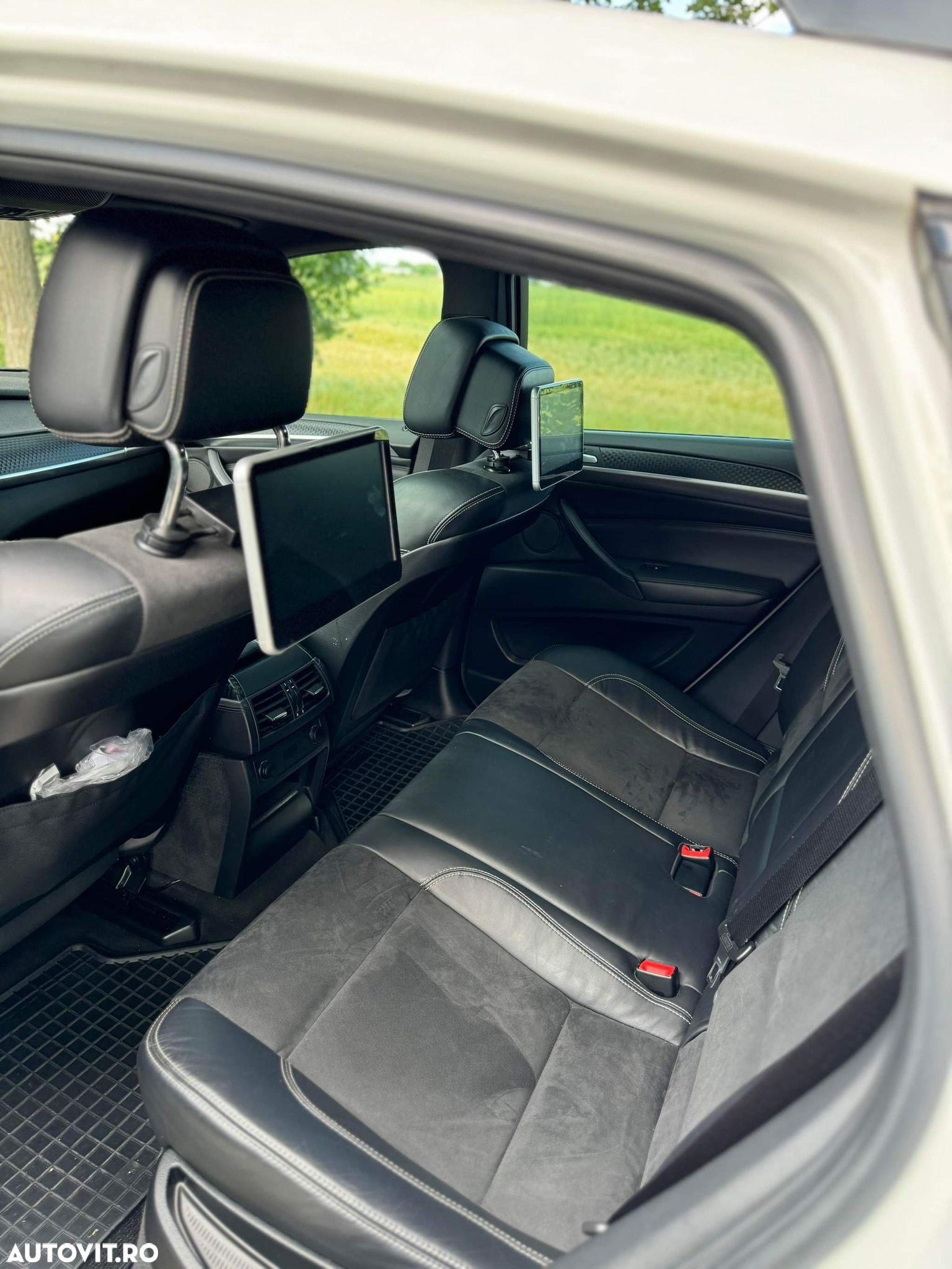 BMW X6 xDrive30d - 16