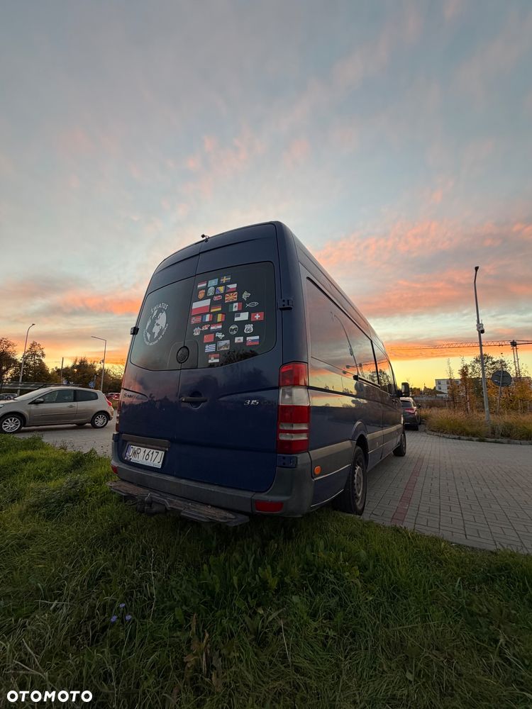 Mercedes-Benz Sprinter - 30