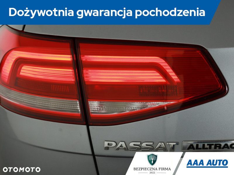 Volkswagen Passat Variant - 23