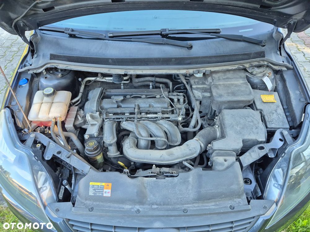 Ford Focus 1.6 Trend - 6