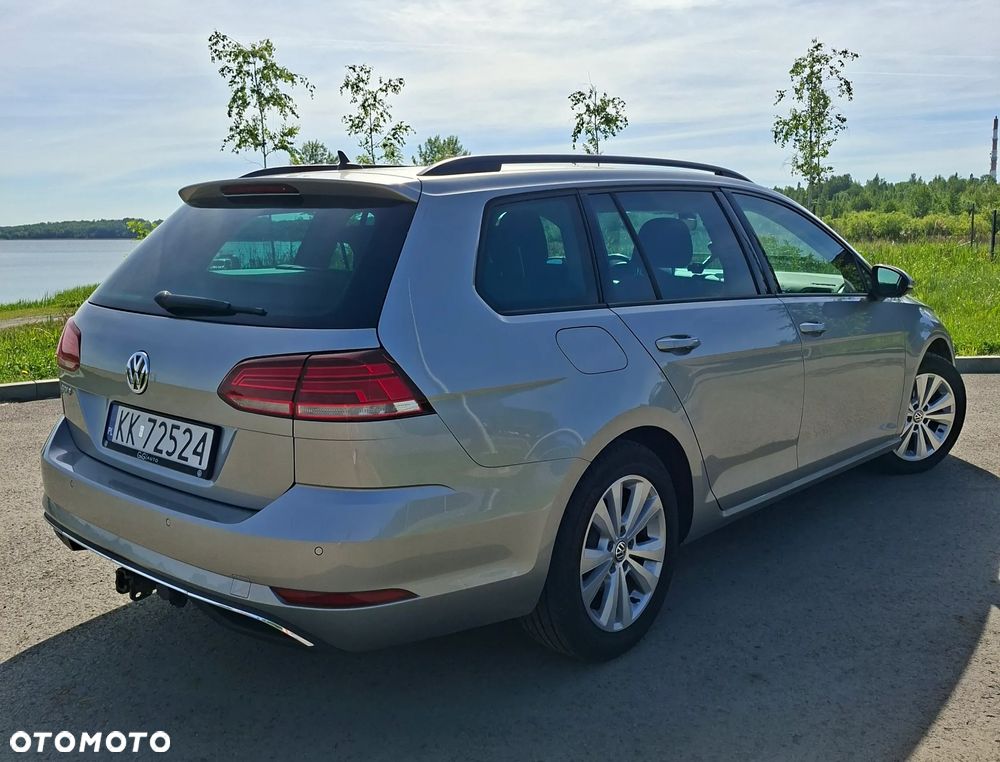 Volkswagen Golf 1.6 TDI BMT Comfortline - 8