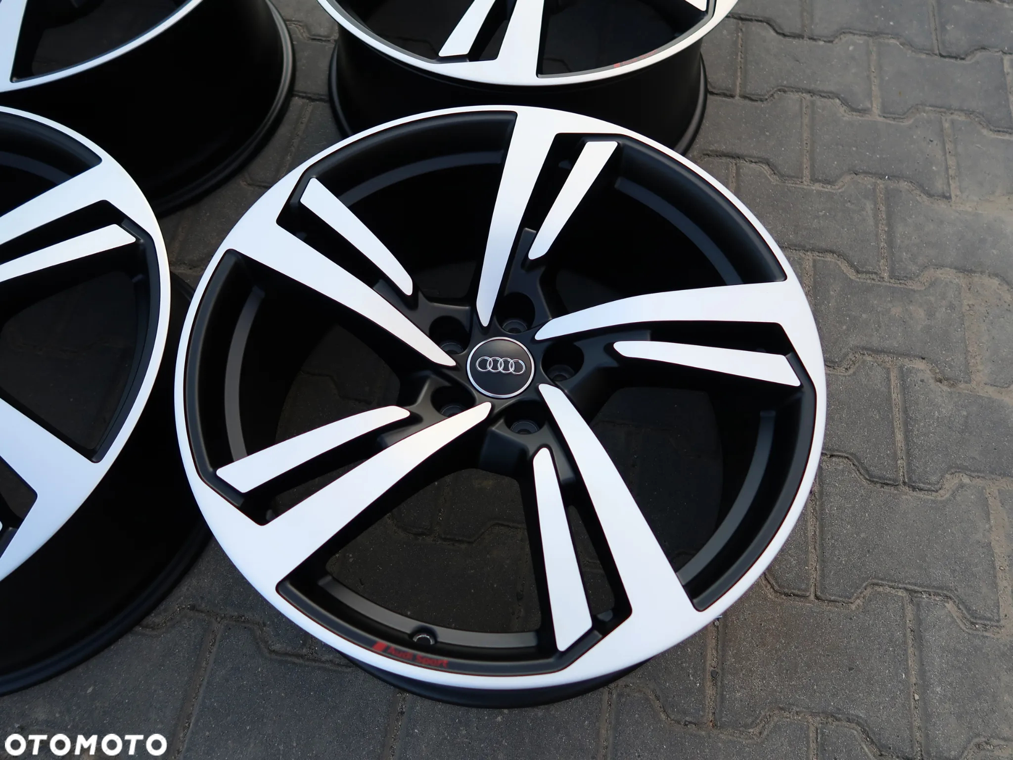 FLEGI AUDI A7 A6 A4 A5 20'' AUDI SPORT MAT - 3