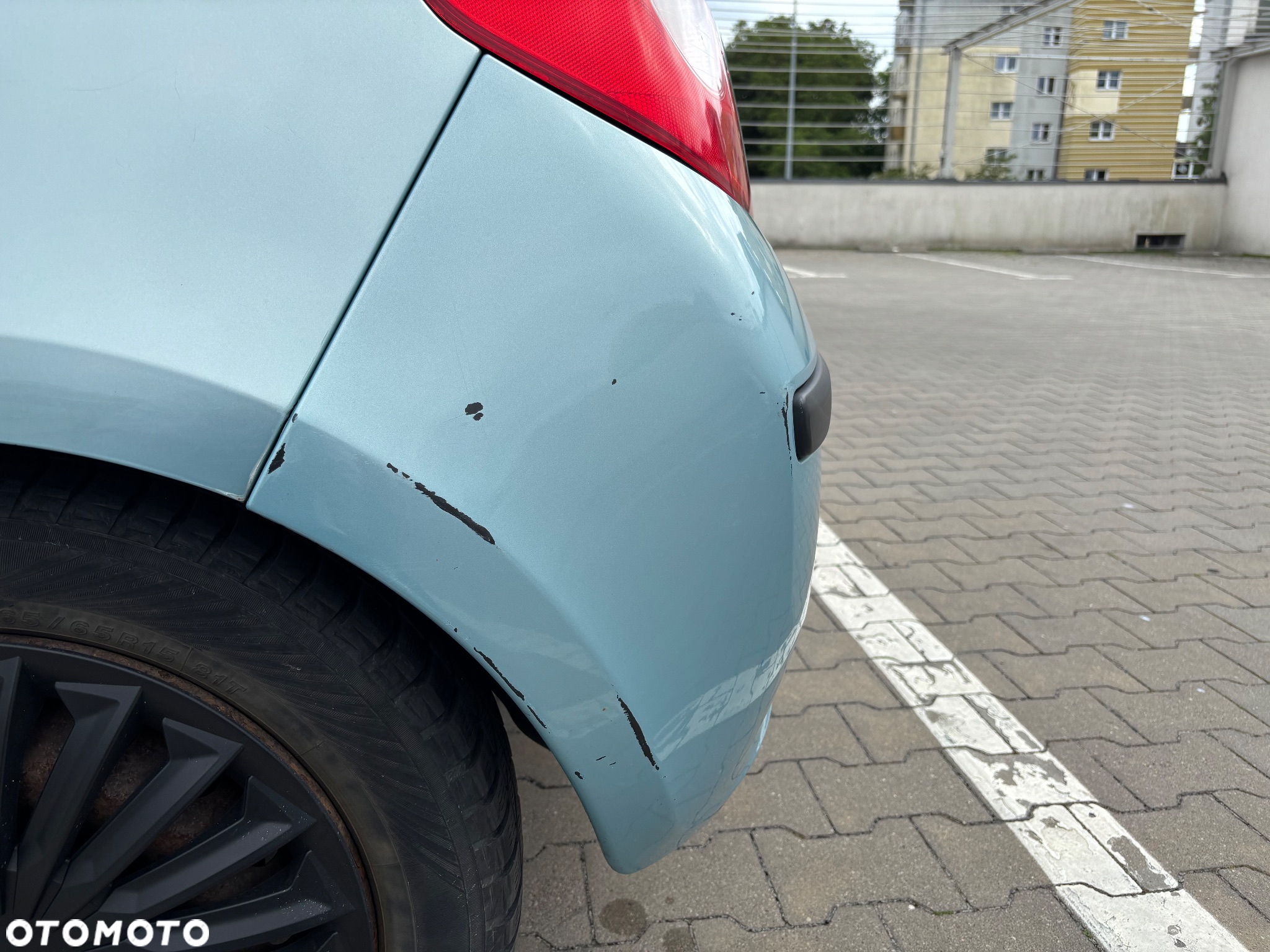 Renault Clio 1.2 16V 75 Collection - 18