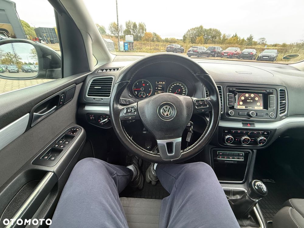 Volkswagen Sharan 2.0 TDI Comfortline - 27