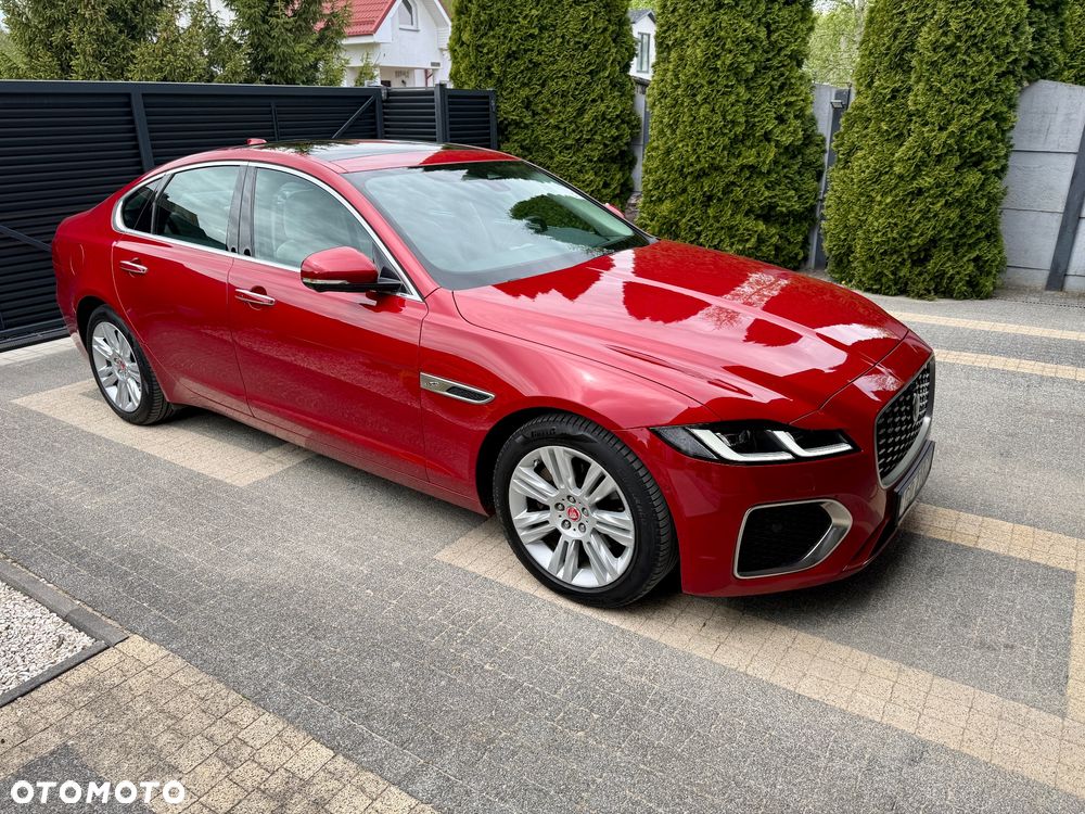 Jaguar XF 2.0 D200 mHEV AWD HSE - 1