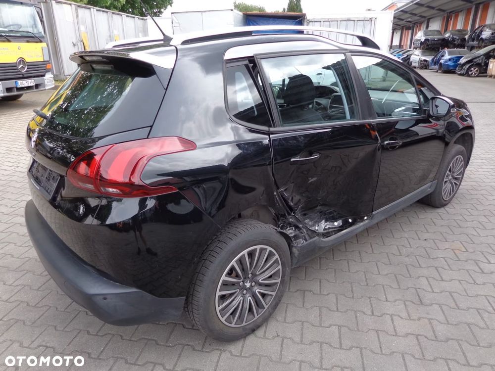 Peugeot 2008 - 4