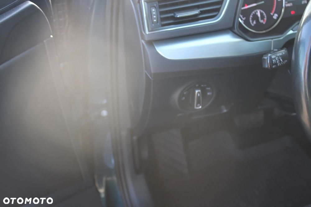 Skoda Superb 2.0 TDI Ambition DSG7 - 28