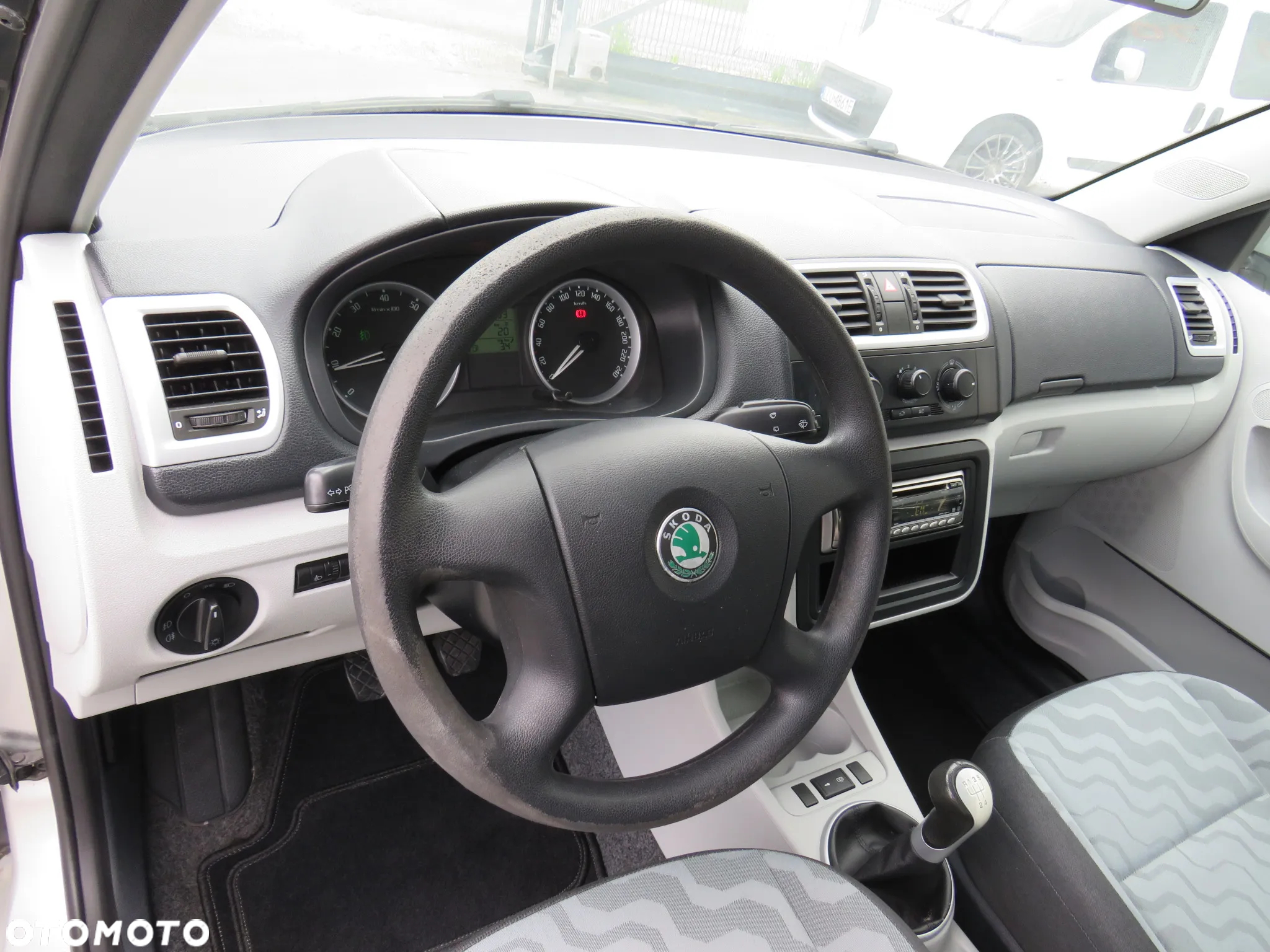 Skoda Fabia - 20