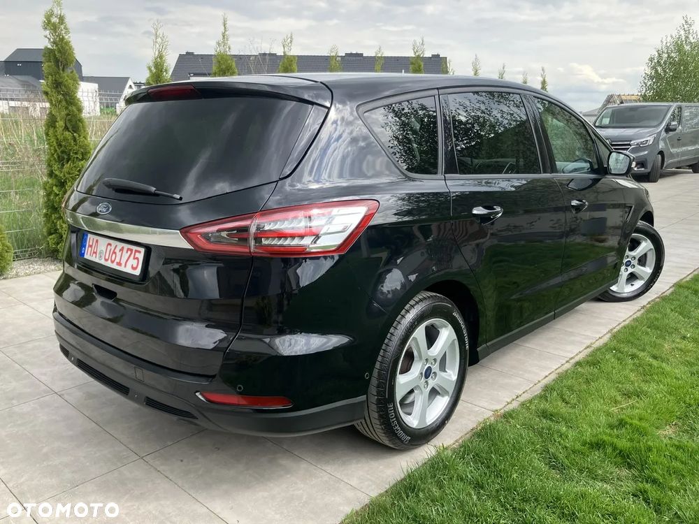 Ford S-Max 2.0 TDCi Titanium PowerShift - 12