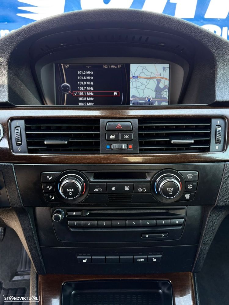 BMW 320 d Cabrio - 13