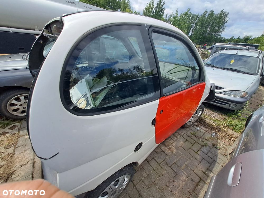 Microcar Micro Car Mikrocar Ligier Ambra JS (01-11r.) 0.5D 5KM. Silnik Skrzynia.Cały na części.GWARANCJA !!! Przód Tył Zestaw Komplet Drzwi Klapa Zderzak Błotnik Maska Grill Atrapa Szyba Pas Lampa Lusterko Boczki Fotel Kanapa Kokpit Deska Rozdzielcza Przełącznik Włącznik Sterownik Przewody Wiązka Instalacja Moduł Komputer Czujnik Listwa Pompa Alternator Wtryski Głowica Rozrusznik Kompresor Sprzęgło Dwumas Silnik Skrzynia ABS Klimatyzacji Paliwa Wspomagania Kolektor Turbina Przepustnica Zawór Chłodnica Koło Hak Belka Sanki Zawieszenie Mcpherson Półoś Amortyzator Wydech Tłumik Zacisk Most - 5