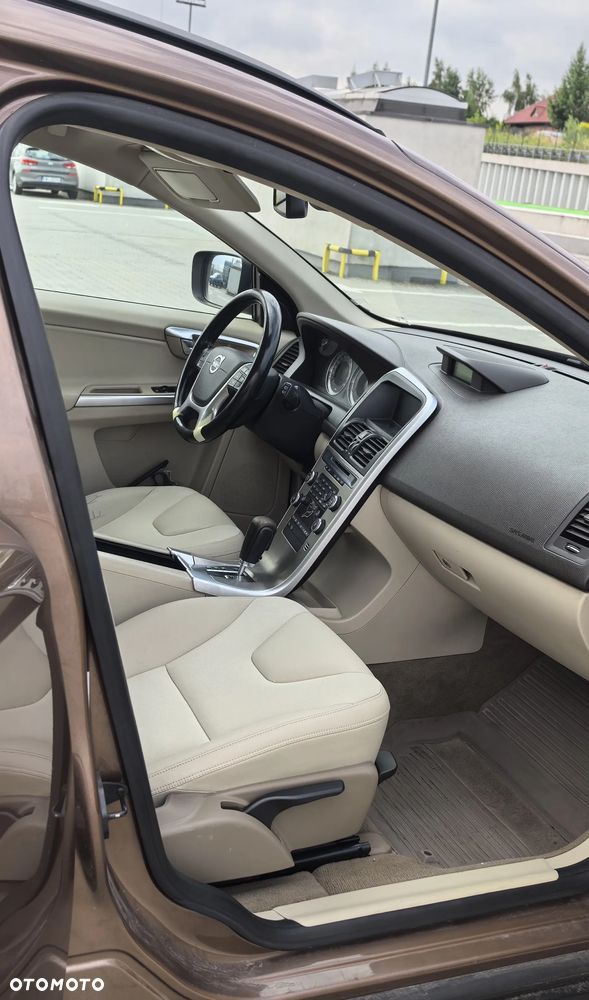 Volvo XC 60 - 12