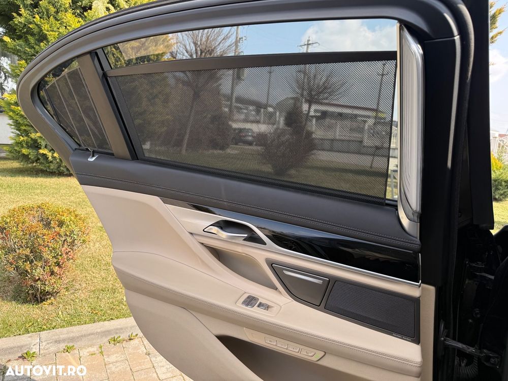BMW Seria 7 740Ld xDrive - 17