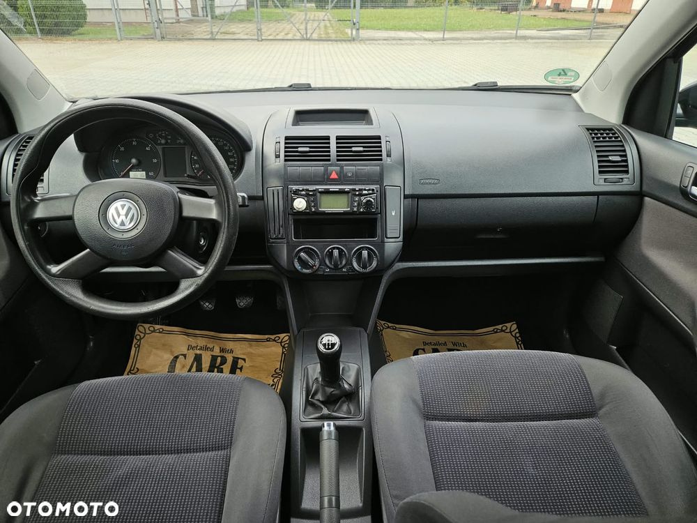 Volkswagen Polo 1.4 TDI Tour - 16