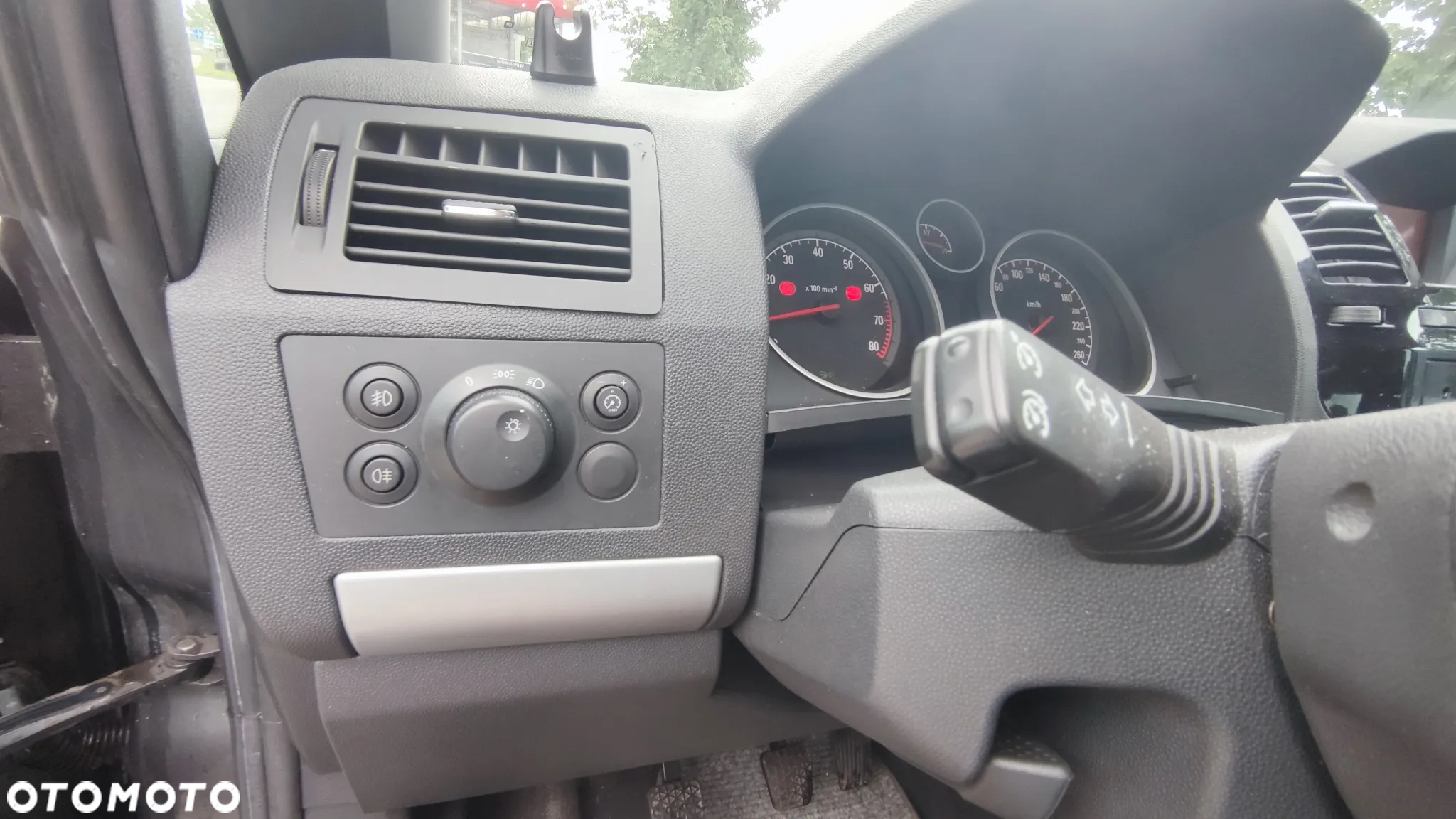 Opel Zafira 1.8 Cosmo - 14