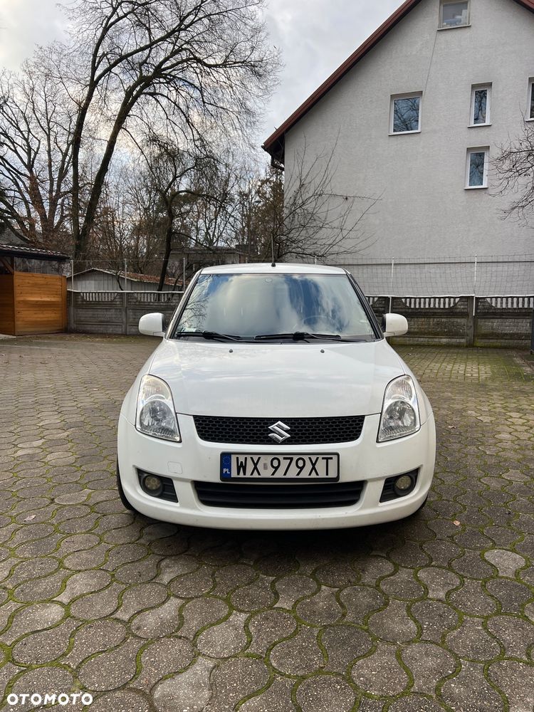 Suzuki Swift 1.3 Club - 9