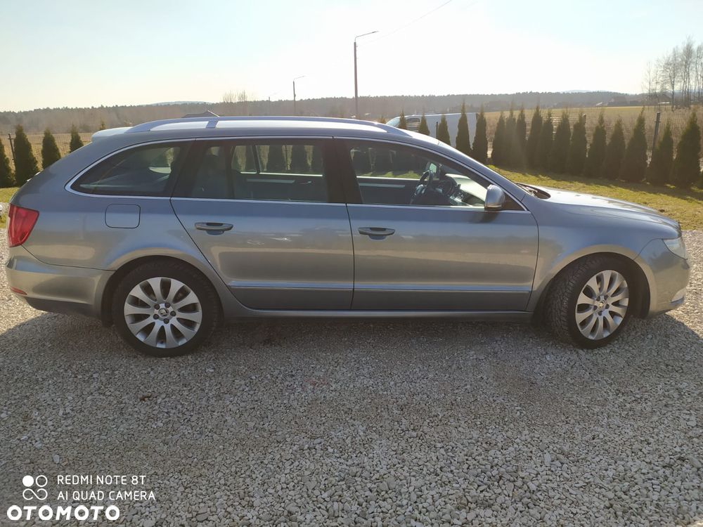 Skoda Superb 2.0 TDI DSG Comfort - 5