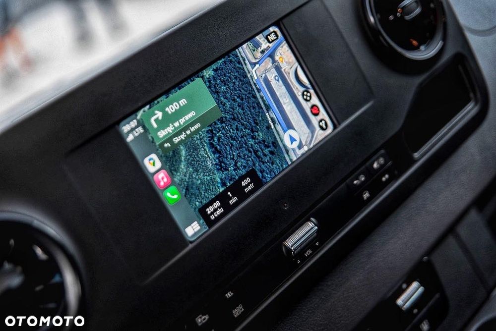 Mercedes-Benz Sprinter - 30