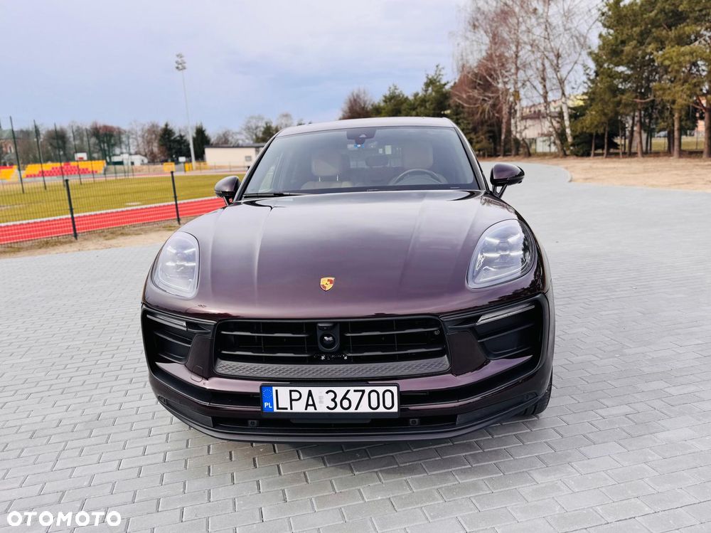 Porsche Macan Standard - 2