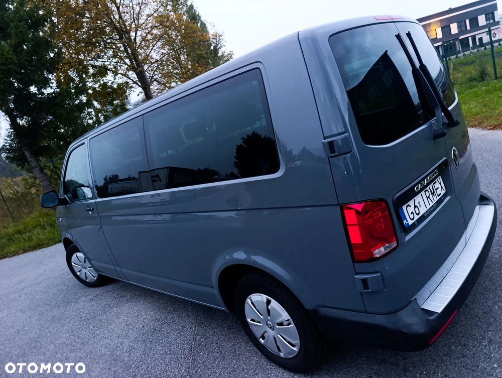 Volkswagen Caravelle - 26