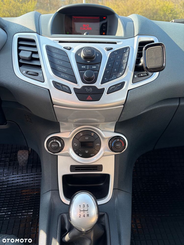 Ford Fiesta 1.4 Titanium - 7