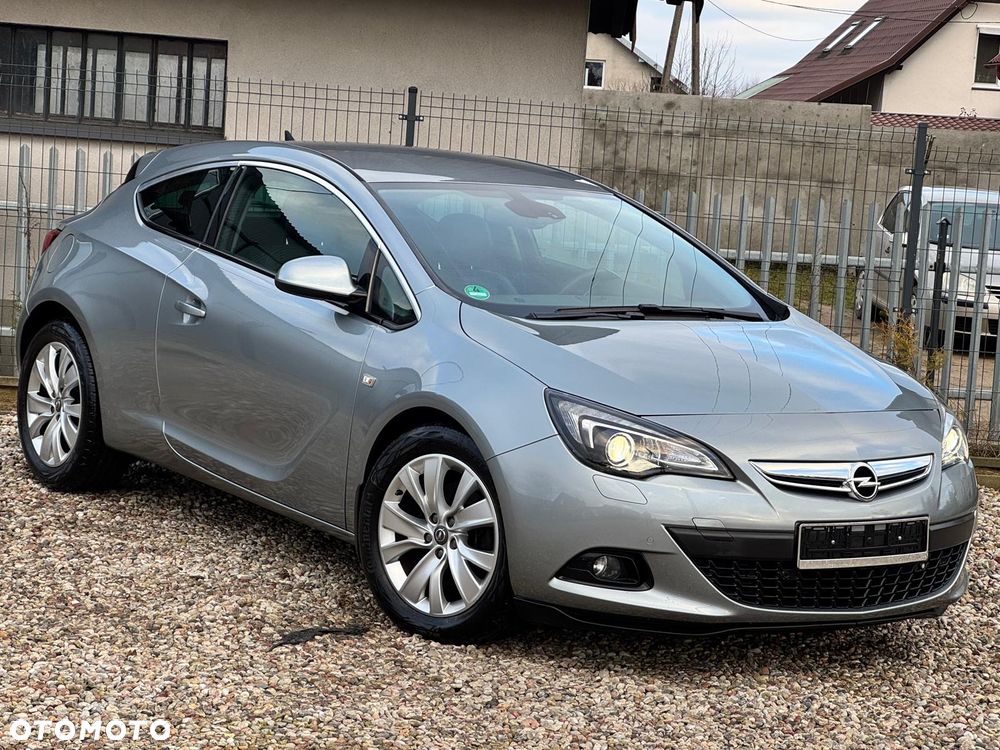 Opel Astra 1.6 Turbo Cosmo - 9