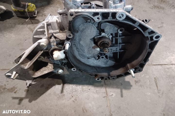 CUTIE DE VITEZE 2.0 CDTI TIP M32 6 TREPTE 55569882 983070171 Opel Ins - 2