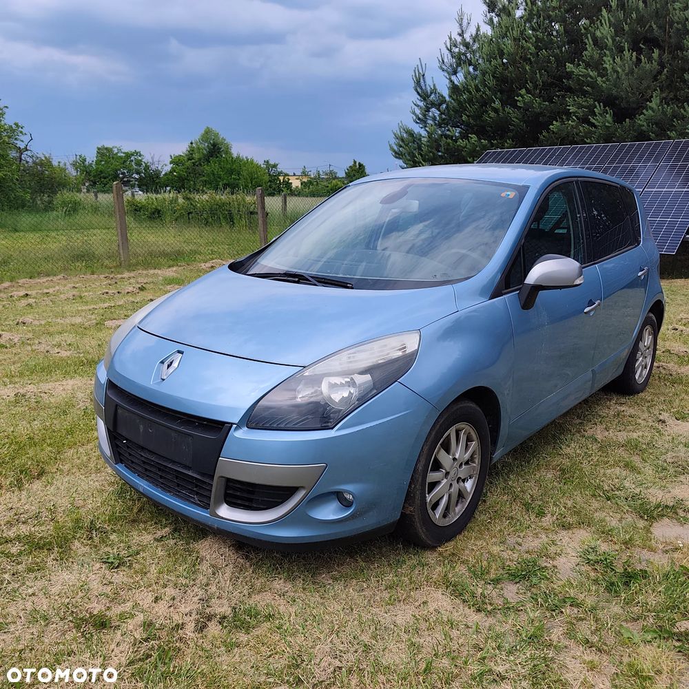 Renault Scenic - 1