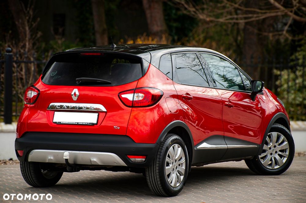 Renault Captur 1.2 TCe Helly Hansen EDC - 15