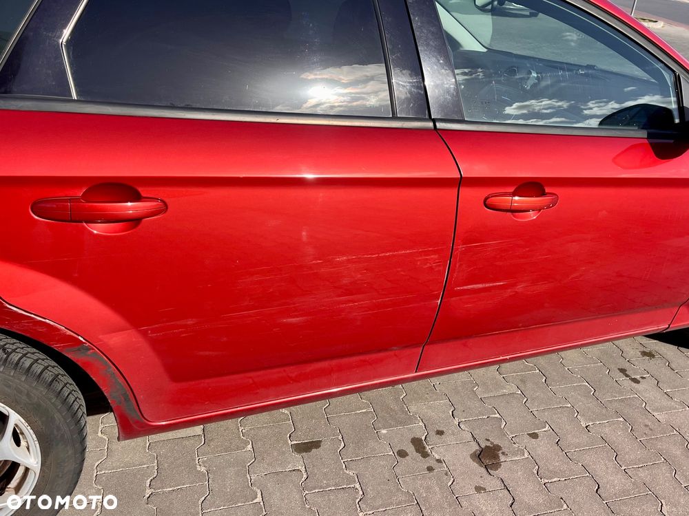 Ford Mondeo 1.8 TDCi Ambiente - 17