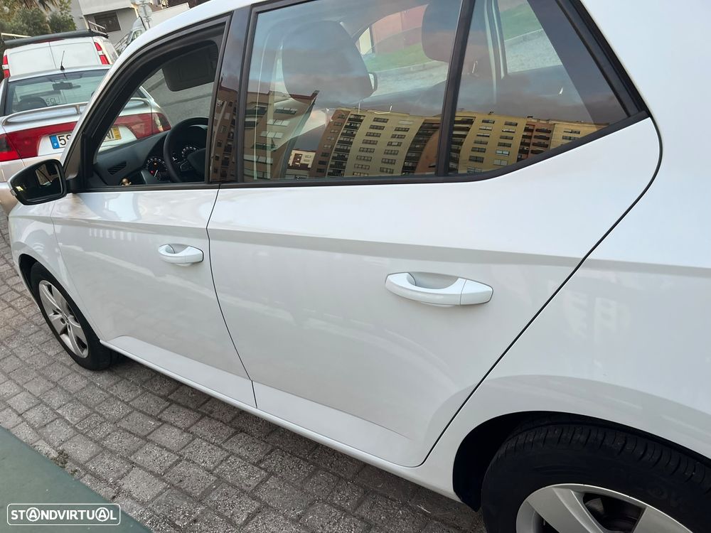 Skoda Fabia 1.4 TDi Ambition - 2