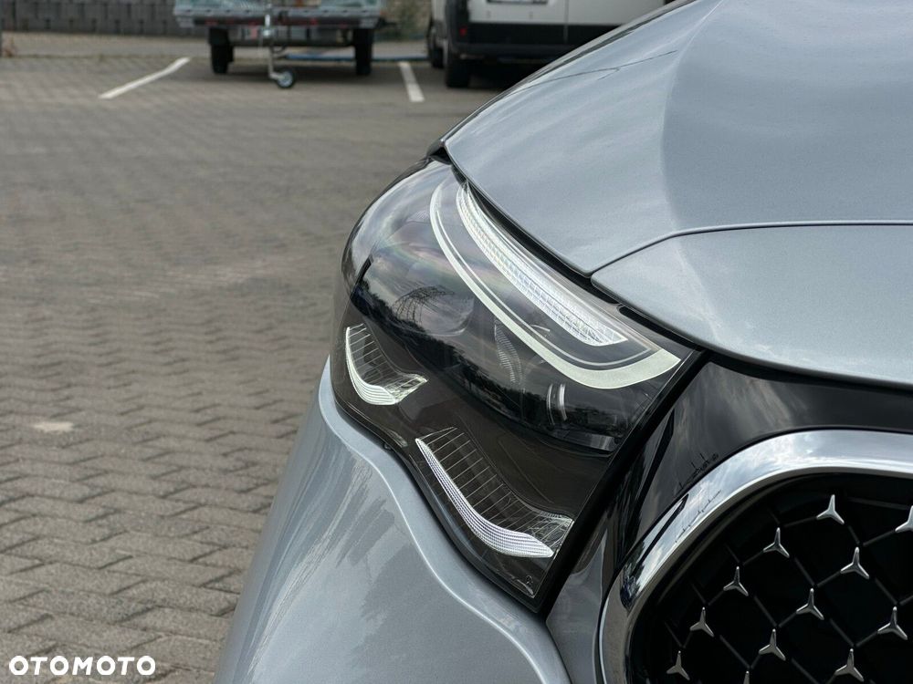 Mercedes-Benz Klasa E 220 d mHEV 4-Matic AMG 9G-Tronic - 7