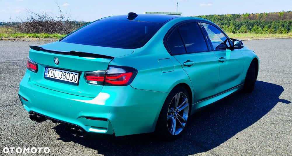 BMW Seria 3 320i Sport Line - 10