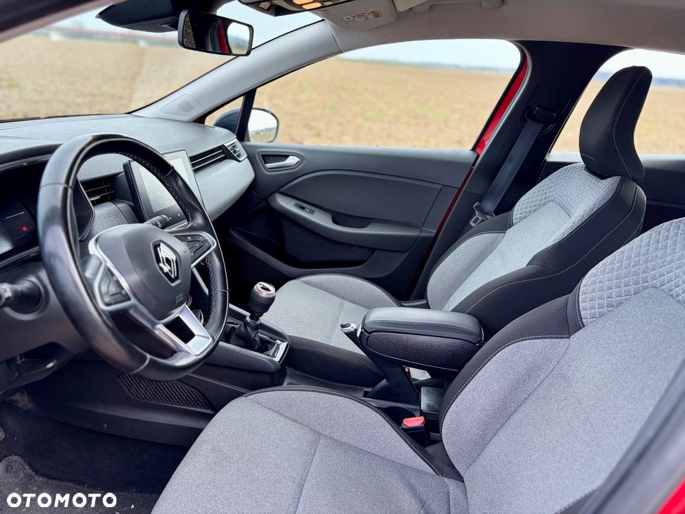 Renault Clio 1.0 TCe Evolution - 9