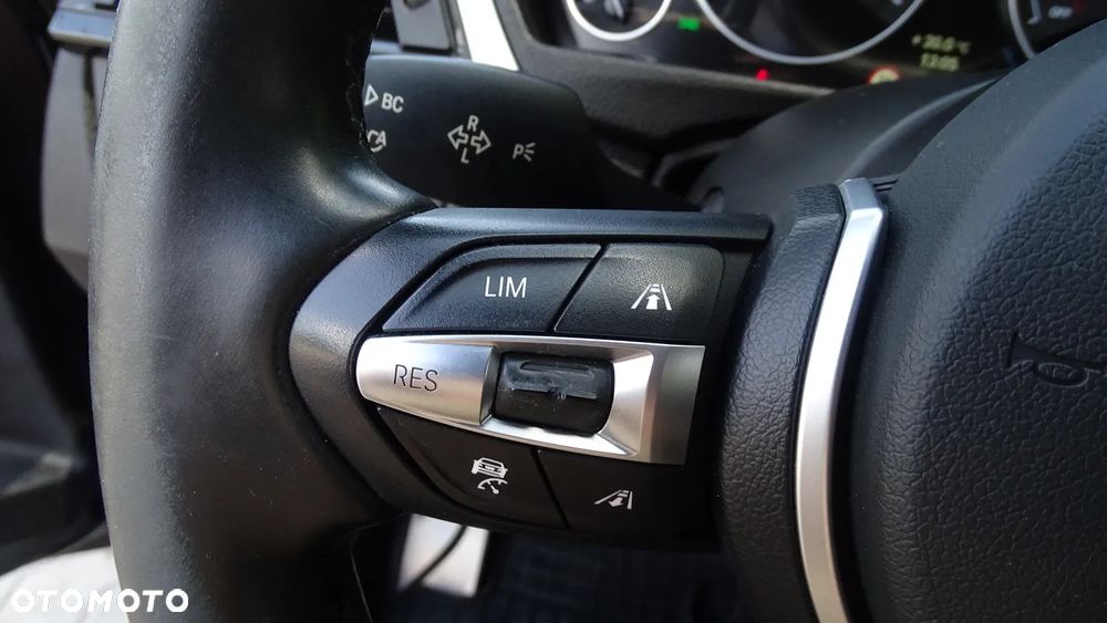 BMW Seria 3 320d Sport-Aut Sport Line - 18