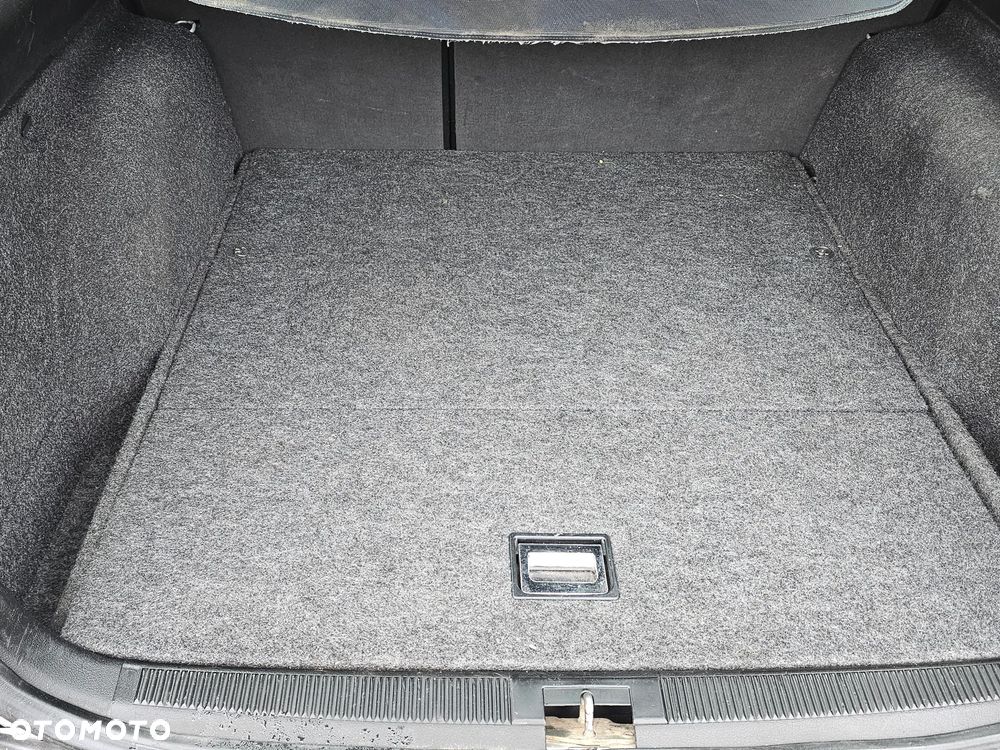 Skoda Octavia 1.8T Elegance - 21