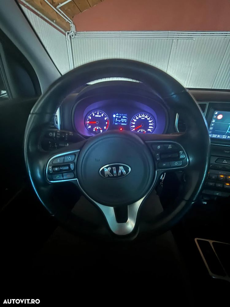Kia Sportage 1.6 GDI 6MT 4x2 Plus - 13