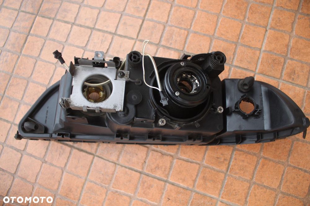 LAMPA PRAWY PRZÓD BMW E39 - 6