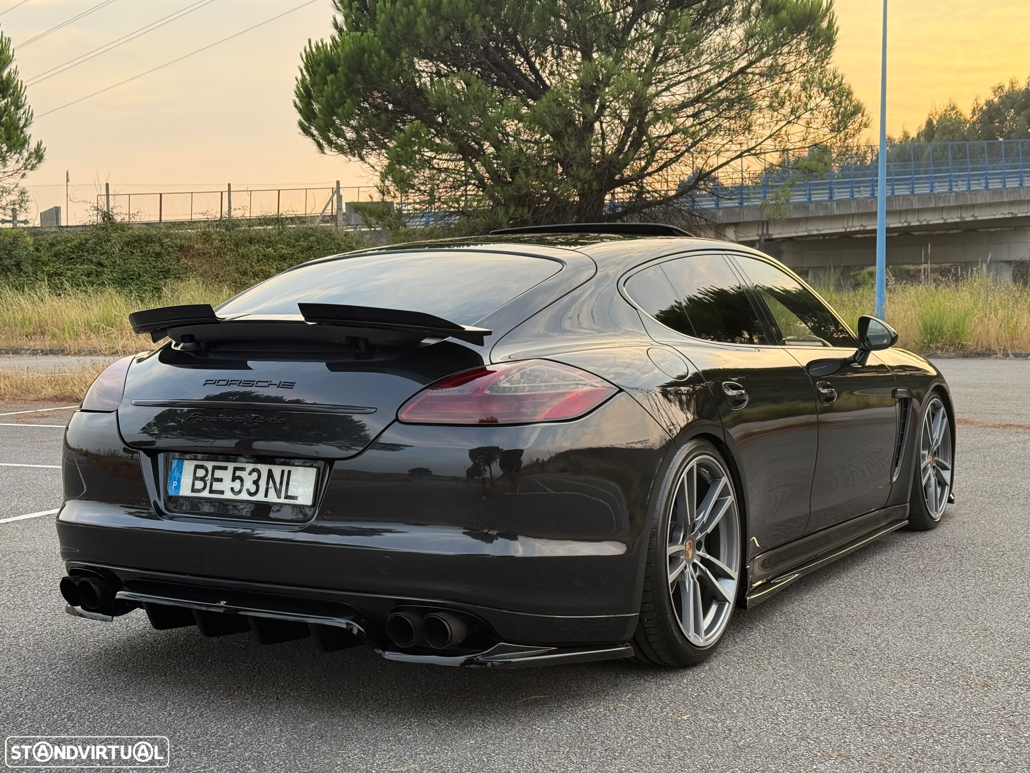 Porsche Panamera Turbo PDK - 4