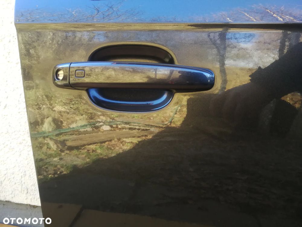 Drzwi prawy przód Audi A4 B8 LŻ7L - 14