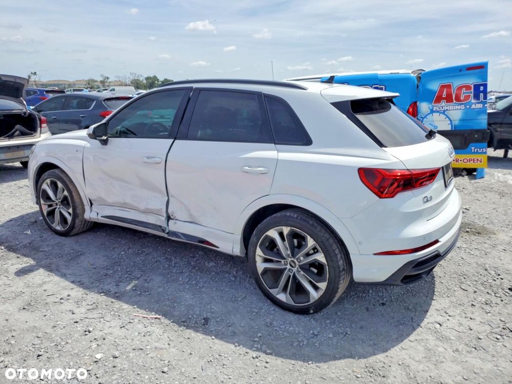 Audi Q3 45 TFSI Quattro S tronic S line - 3