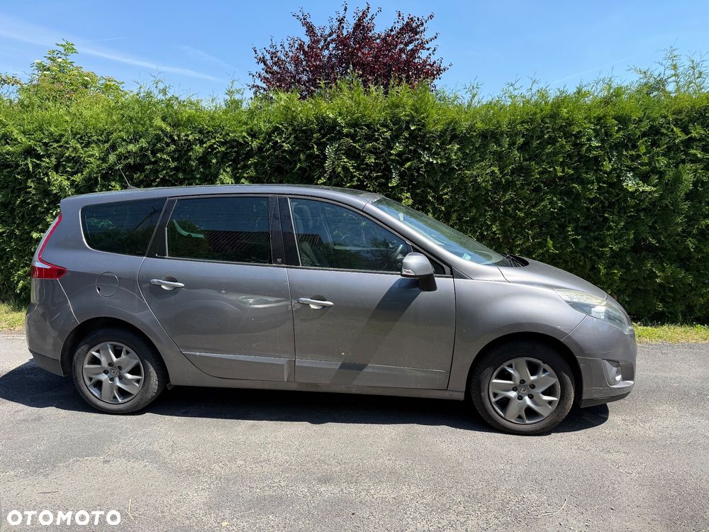Renault Grand Scenic - 4