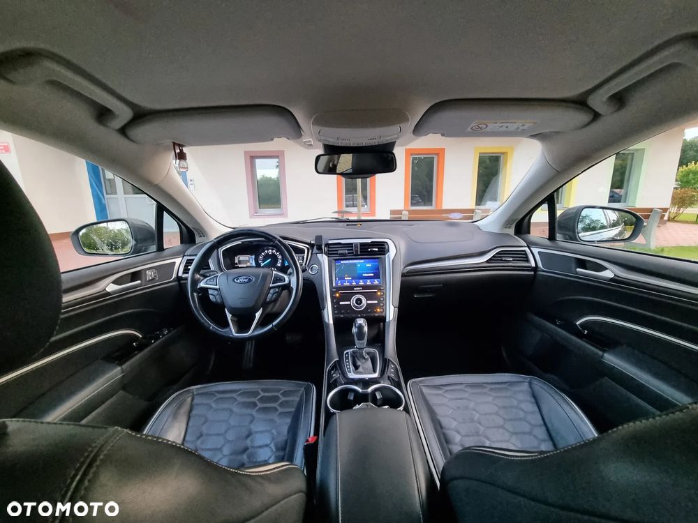 Ford Mondeo SW 2.0 Hybrid Vignale Plus - 8