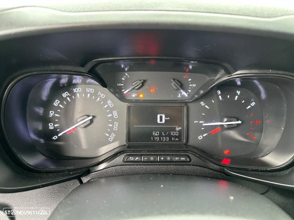 Toyota Proace City 1.5 D 3LUG. IVA Dedutível 6V - 18