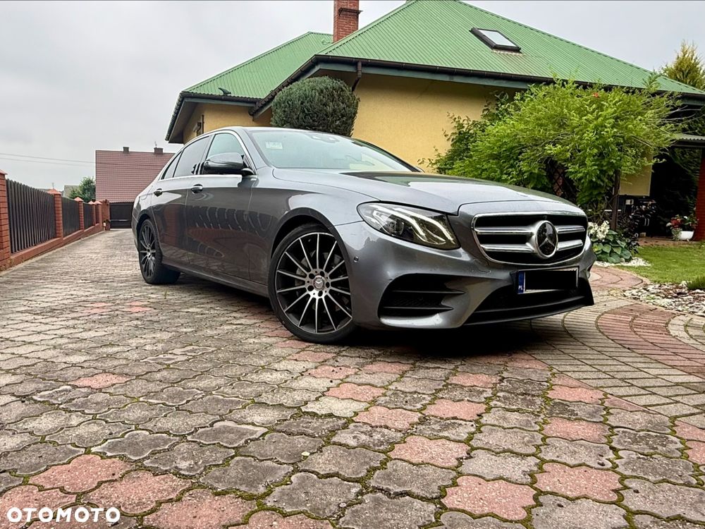 Mercedes-Benz Klasa E 220 d 9G-TRONIC - 14