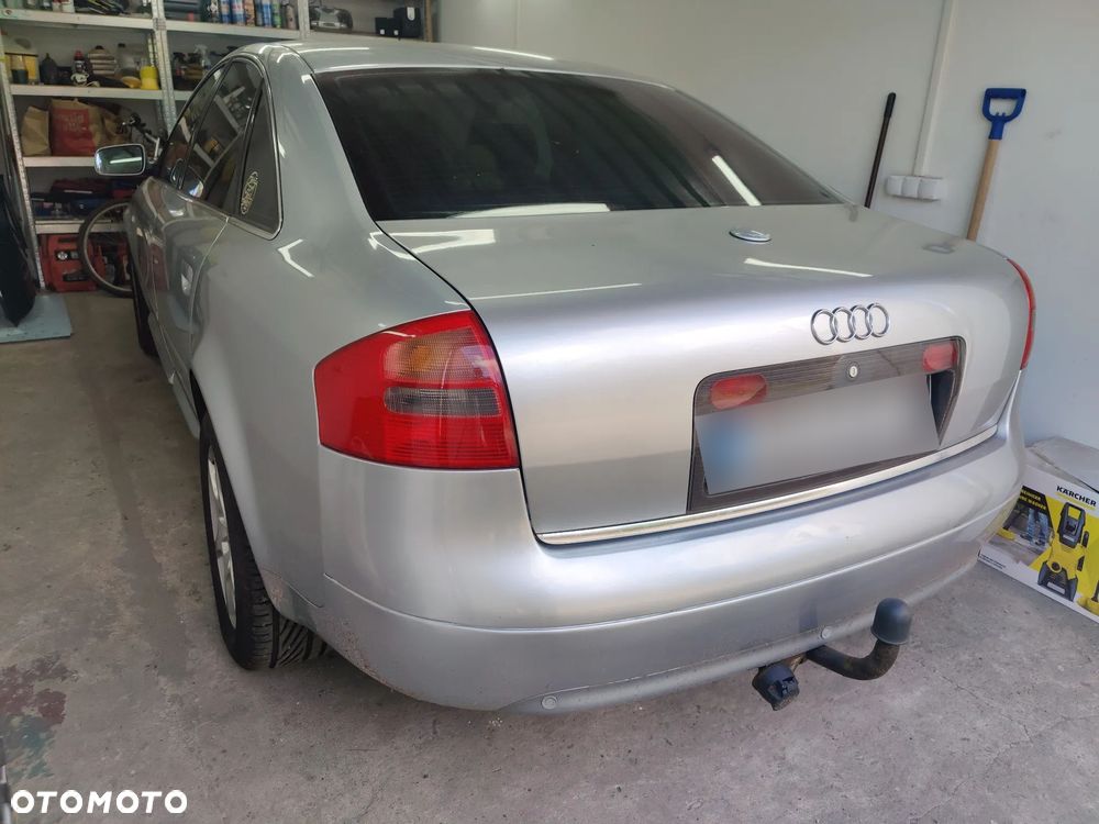 Audi A6 Limousine 2.7T Quattro - 2