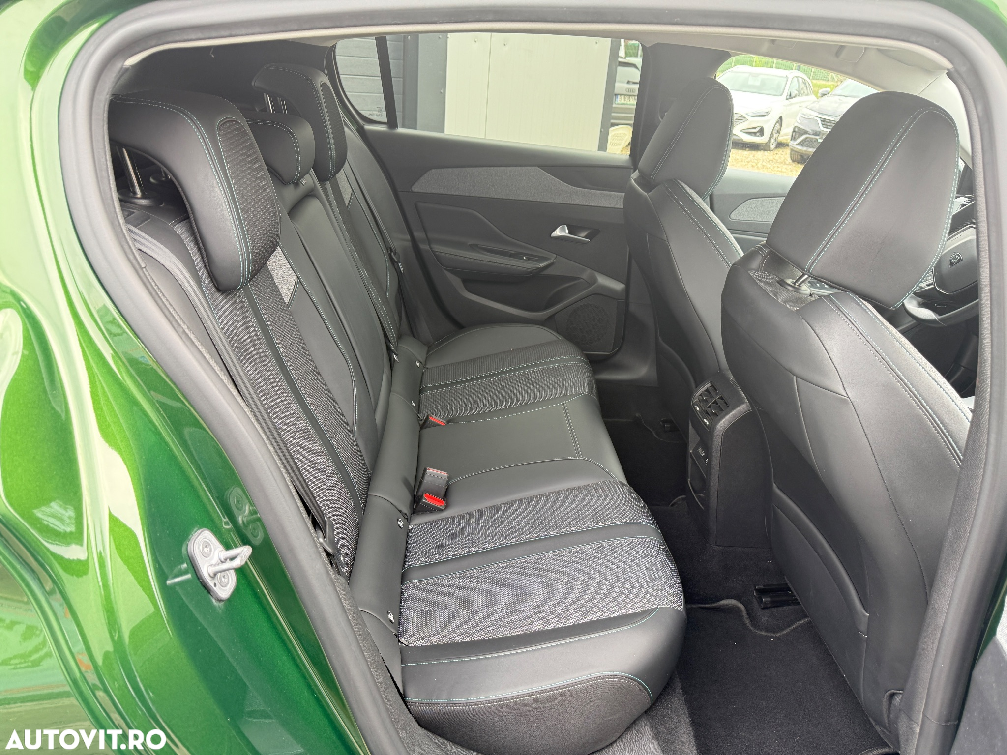 Peugeot 308 1.2L PureTech S&S EAT8 Allure Pack - 7