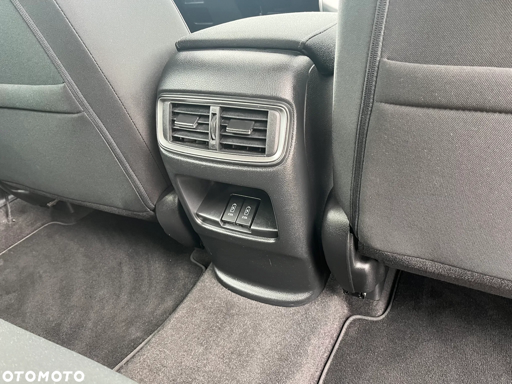 Honda CR-V 2.0 i-MMD PHEV Advance Tech 2WD CVT - 23