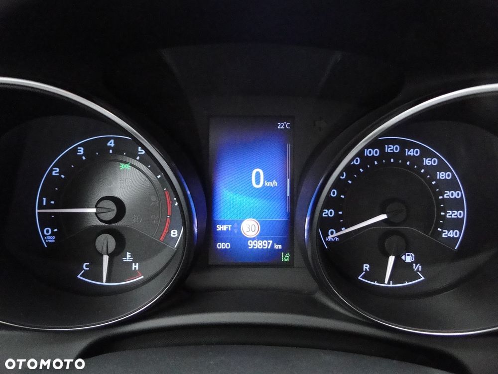Toyota Auris 1.6 Premium - 26